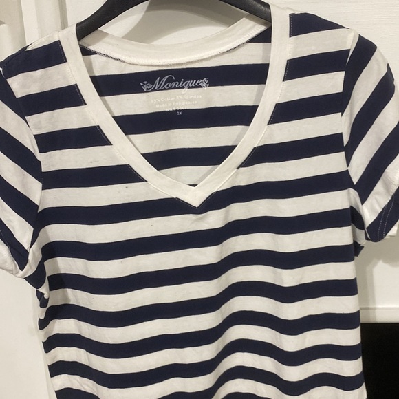 2 Nice Stripe Tops - Picture 3 of 4